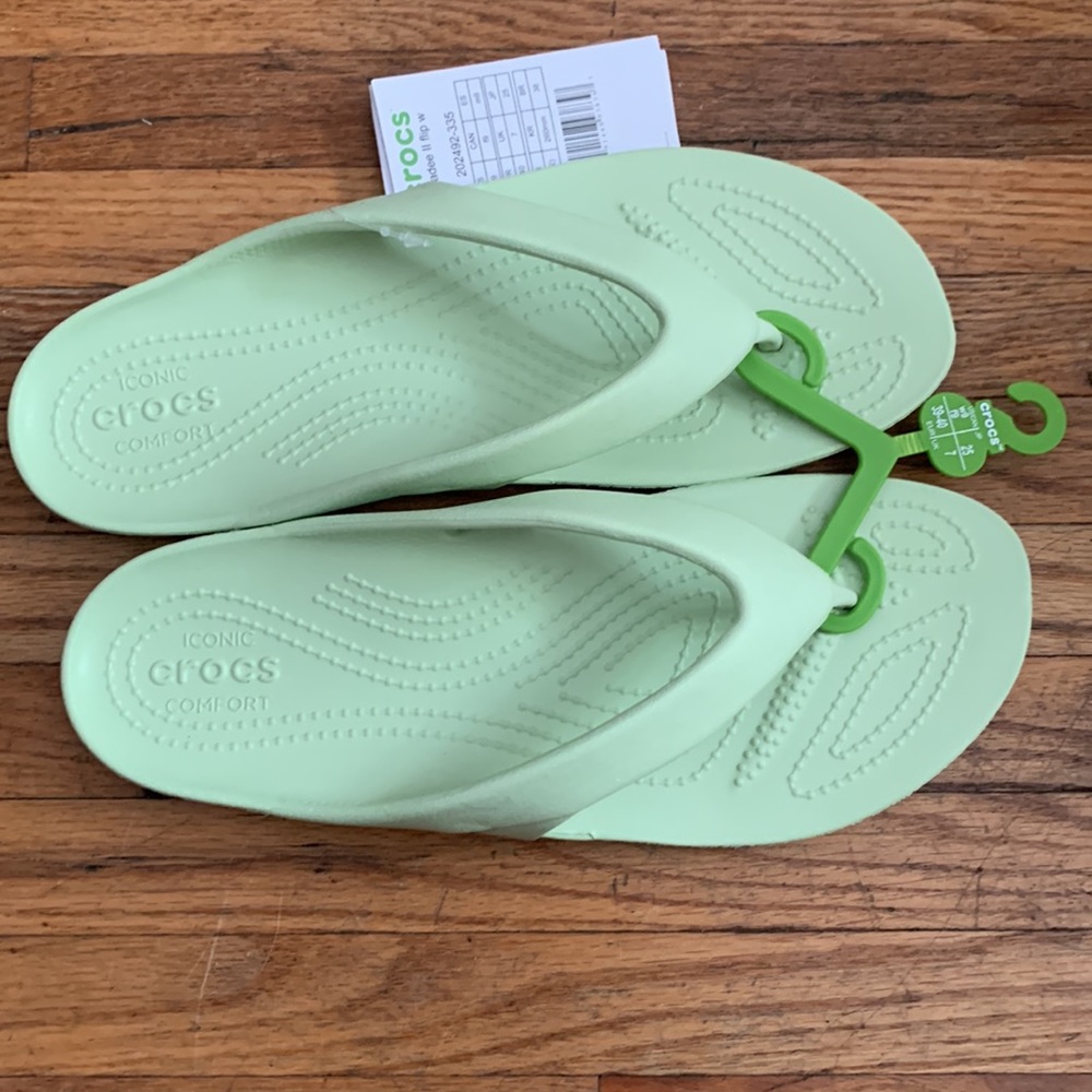 NWT Women’s Kadee II Flip sizes 9 and 10